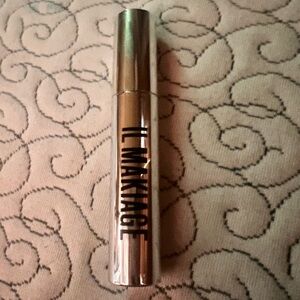 IL MAKAIGE concealer